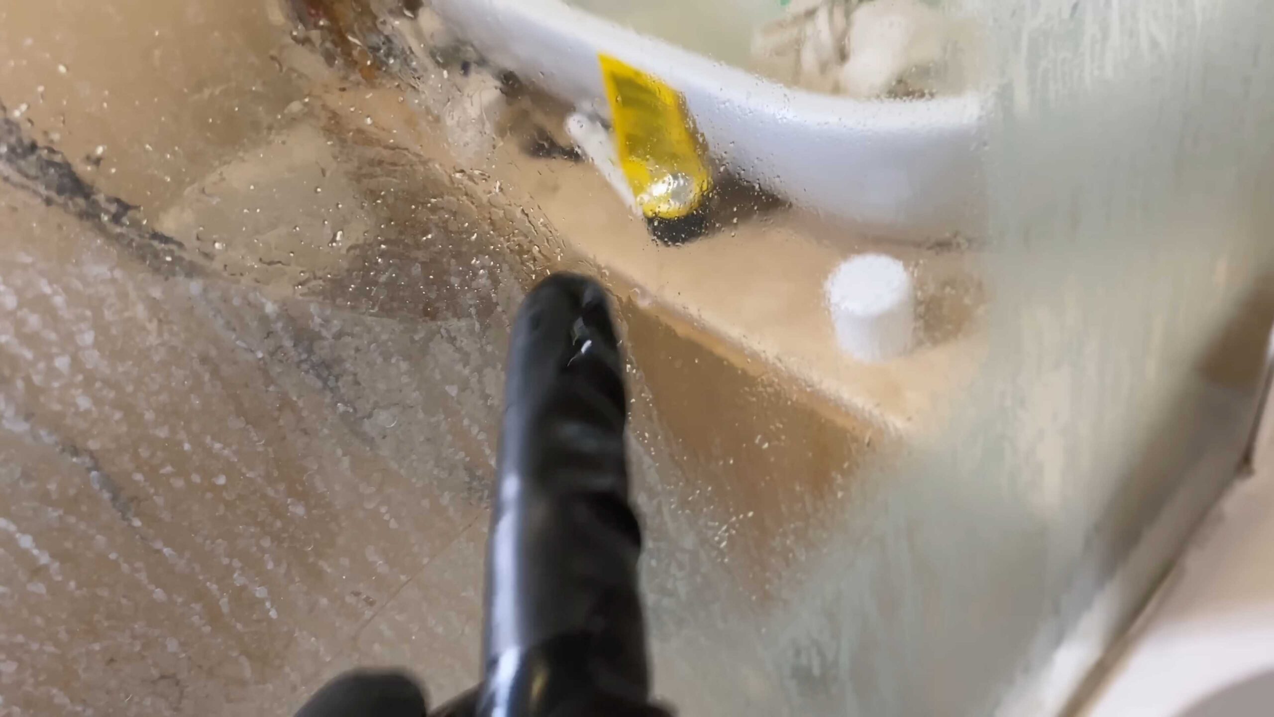 Glasdusche reinigen