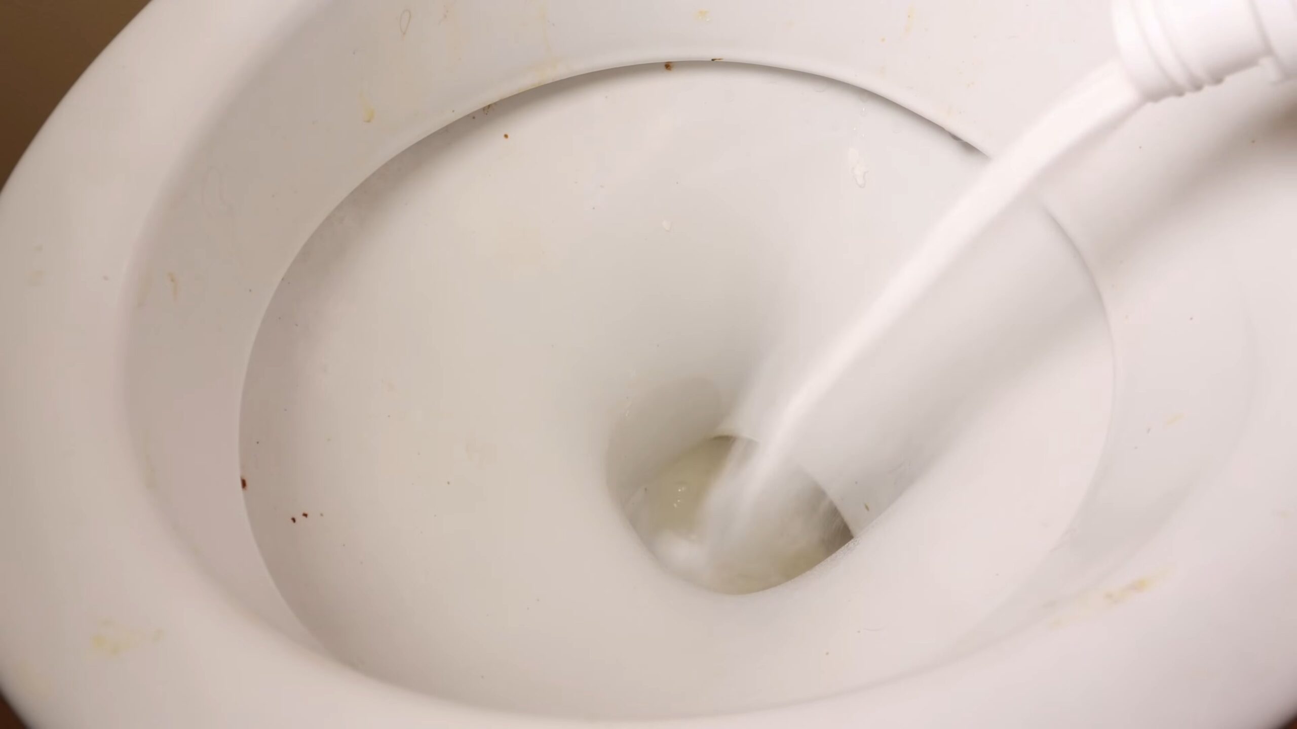 Natürliche Toilettenreinigung mit Natron